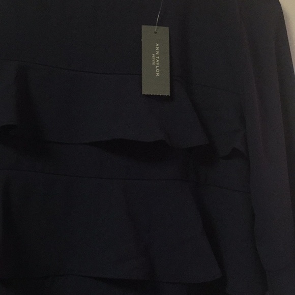 Anne Taylor Blouse - Picture 2 of 3